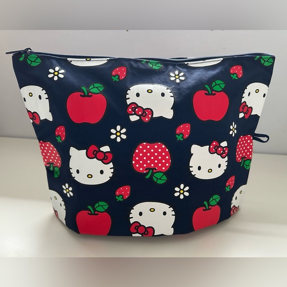 BAGGU Hello Kitty Go Pouch Large NwOt - Picture 6 of 6